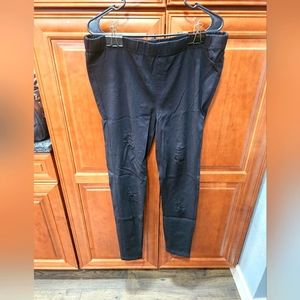 Boutique Black Pull On Pants #361